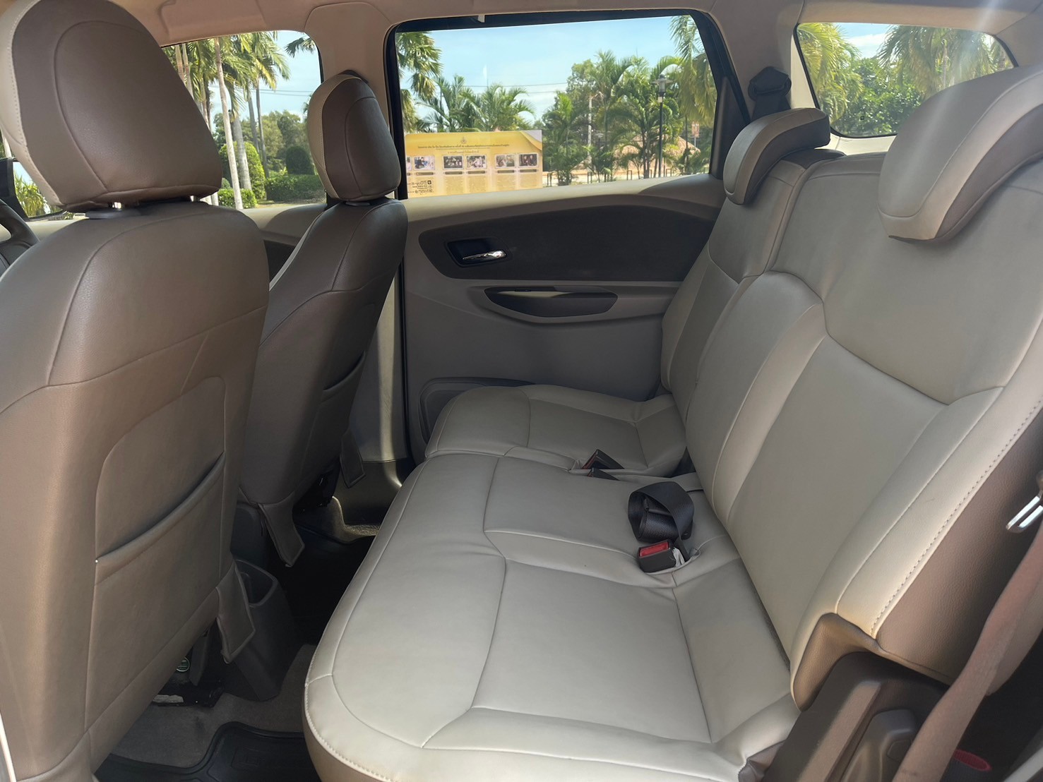2014 Chevrolet Spin LTZ 7-seat For Sale Pattaya | MaysCars.com Thailand